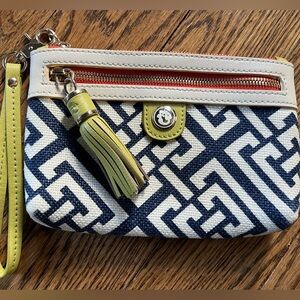 SPARTINA 449 Tassel Wristlet Clutch Navy Green Orange